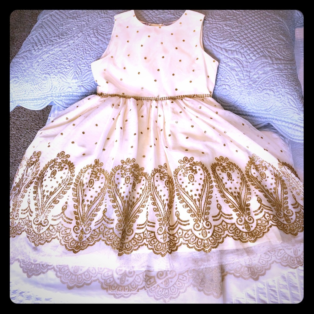 Girls Dress w/ Faux Fur Crop Jacket. Size 8